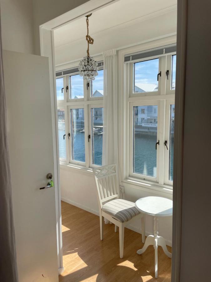 Pensionat Bryggan Smogen Bagian luar foto