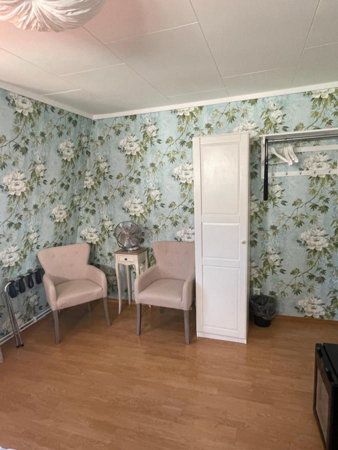 Pensionat Bryggan Smogen Bagian luar foto