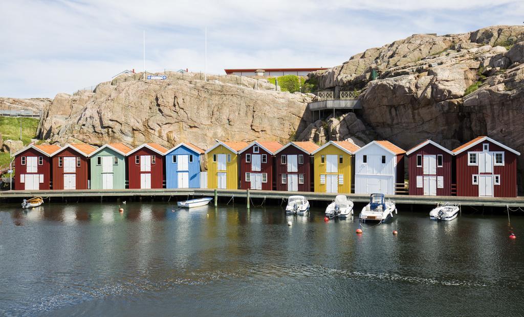 Pensionat Bryggan Smogen Bagian luar foto