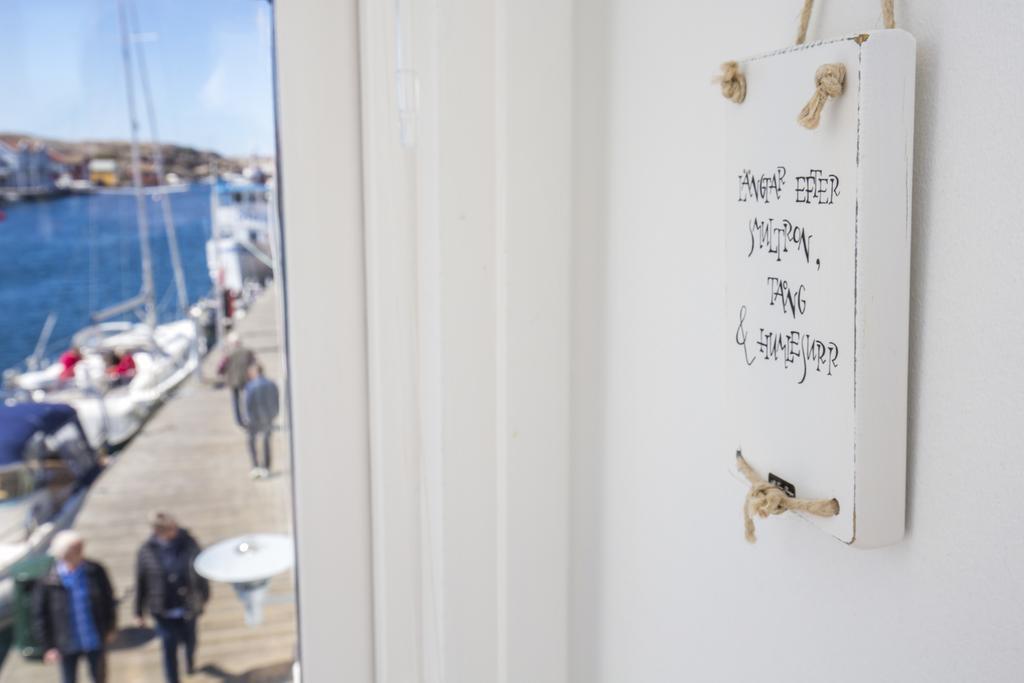 Pensionat Bryggan Smogen Bagian luar foto